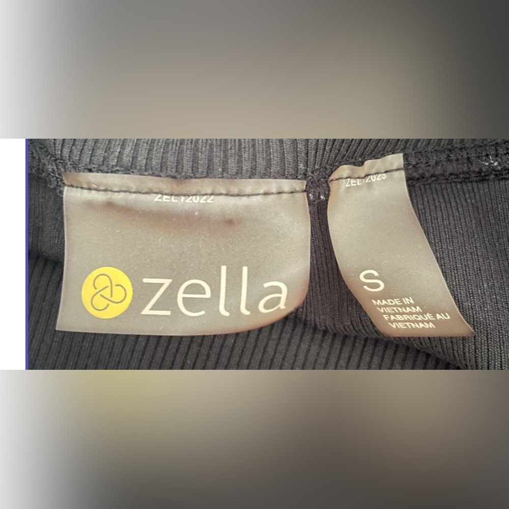 Zella Ribbed Acid Washed Biker Shorts - Picture 5 of 5